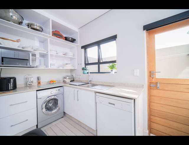 3 BEDROOM HOUSE FOR SALE IN BROOKLYN ESTATE